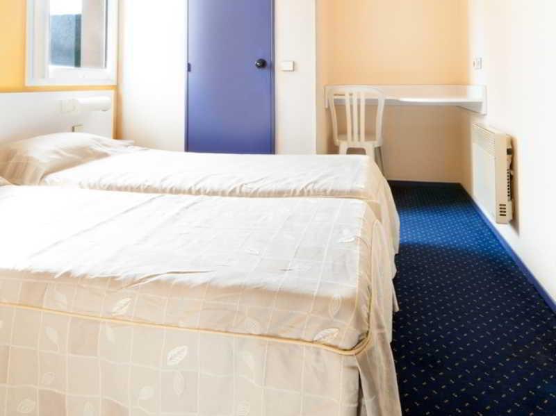 Mister Bed Saran Apartment Exterior photo